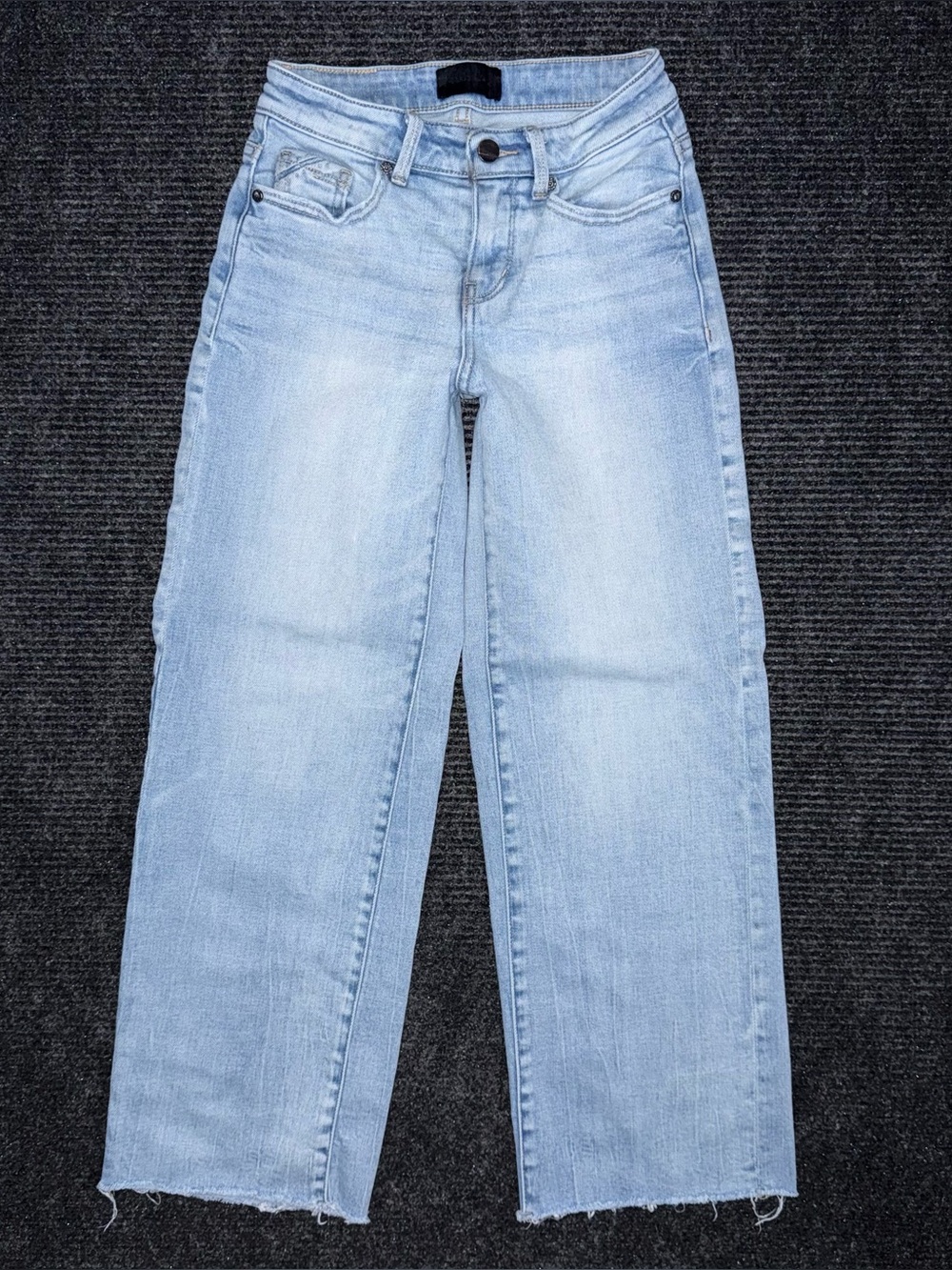 Buckle Black Fit No 23 Cropped Wide Leg Jeans Sz 24 x 27 Light Wash BBX1004A